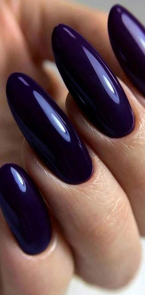 Born Rich Purple Gel Polish